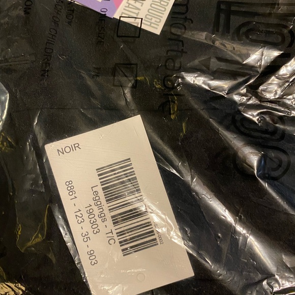 LuLaRoe SOLID BLACK Leggings NWT - Picture 1 of 2